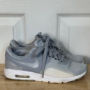 NIKE Air Max Zero gray size 7 women’s 857661-009